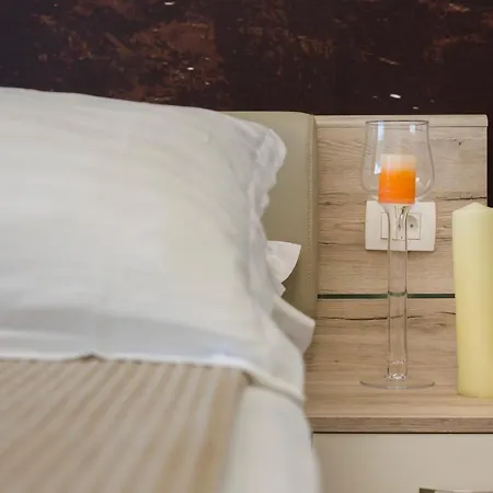 Vision With Heated Pool & Jacuzzi In Sestanovac Βίλα Kresevo